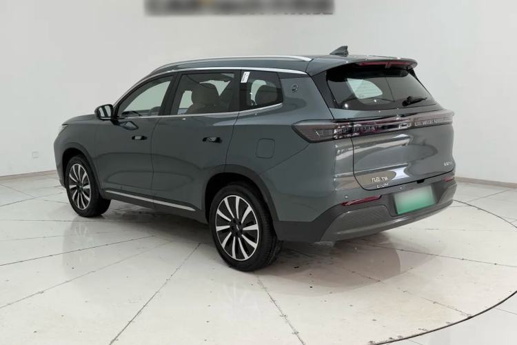 Used Chery Fengyun T8 2025 1.5T 130km Deluxe Version 5 Seats Exterior 2