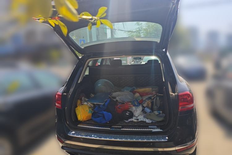 Used Volkswagen Touareg 2017 3.0 TSI Touareg Edition Trunk