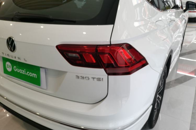 Used Volkswagen Tiguan L 2024 Outstanding Model 330TSI Automatic Two-Wheel Drive R-Line Dragon Glory Edition