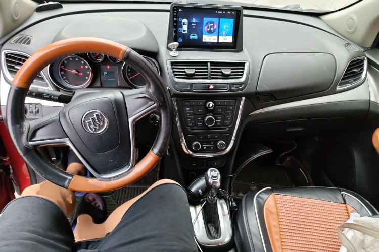 Used Buick Encore 2015 1.4T Automatic Two-Wheel Drive Urban Elite Version Center Console