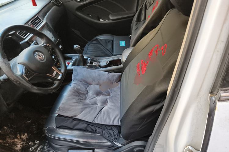 Used Dongfeng Fengon 580 2016 1.5T Manual Luxury Edition Left Front Seat