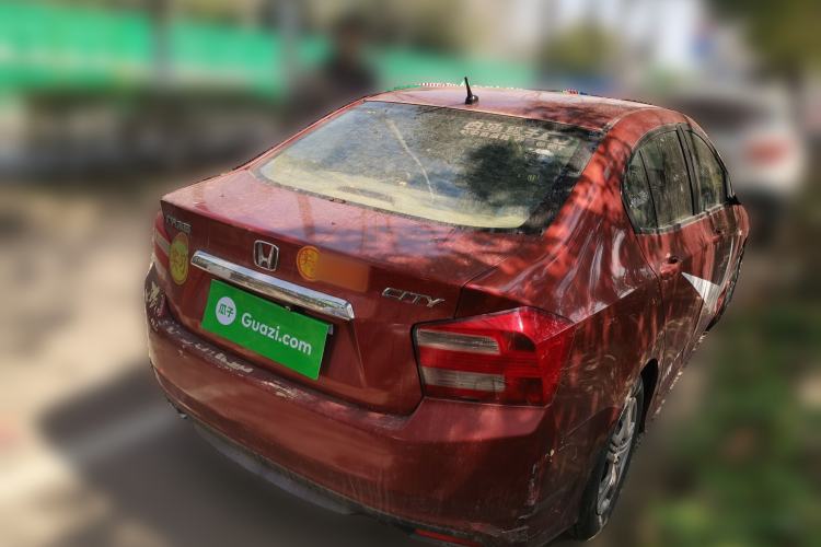 Used Honda City Classic 2012 1.5L manual Comfort version
