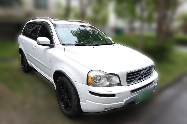 Used Volvo XC90 2012 Revised Version 2.5T Luxury Edition Front Right 45 Deg