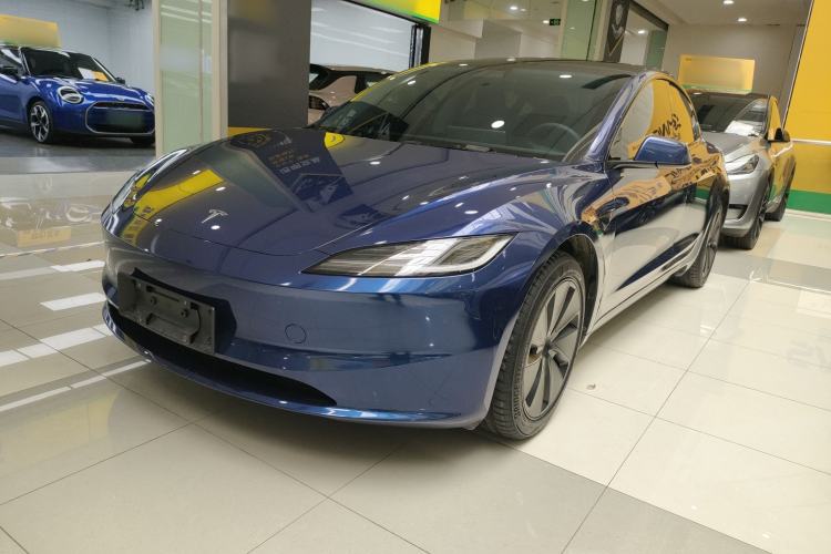 Used Tesla Model 3 2025 Rear-Wheel-Drive Version