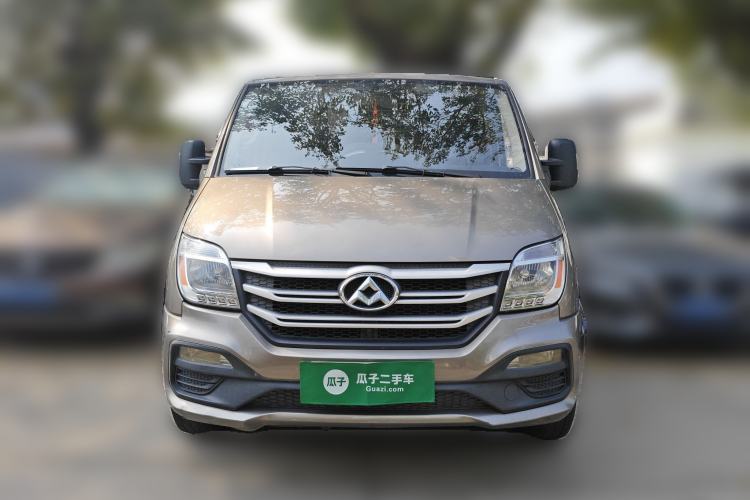Used SAIC MAXUS Xintu V80 2018 2.5T AMT Aoyuntong Short Wheelbase Ultra-Low Roof 5-6 Seater
