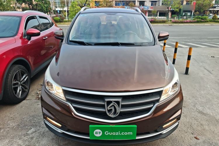 Used Baojun 730 2019 1.5L Manual Fashion Model 7-seater China VI
