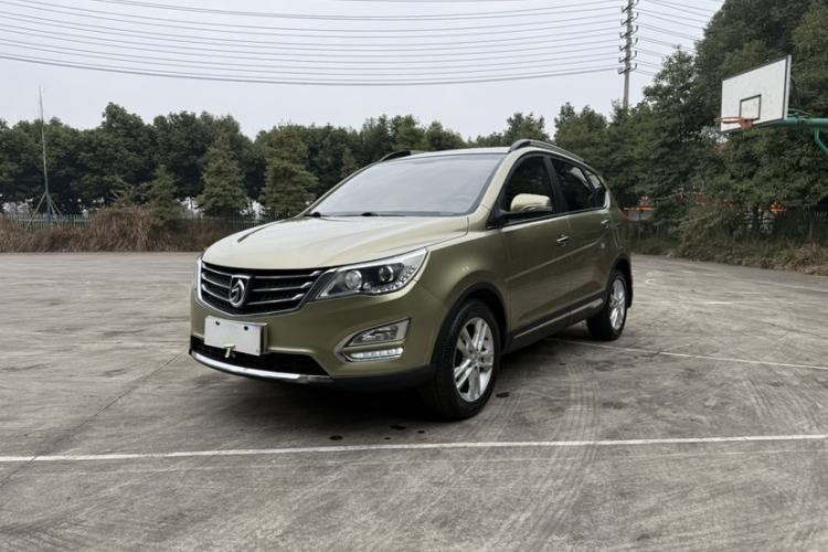 Used Baojun 560 2015 1.8L Manual Elite Edition
