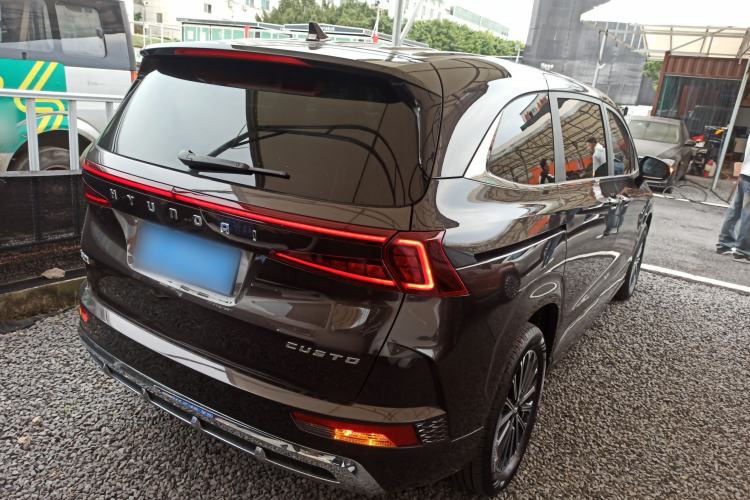 Used Hyundai Custo 2024 380TGDi TOP Premium SmartCare Flagship Edition
