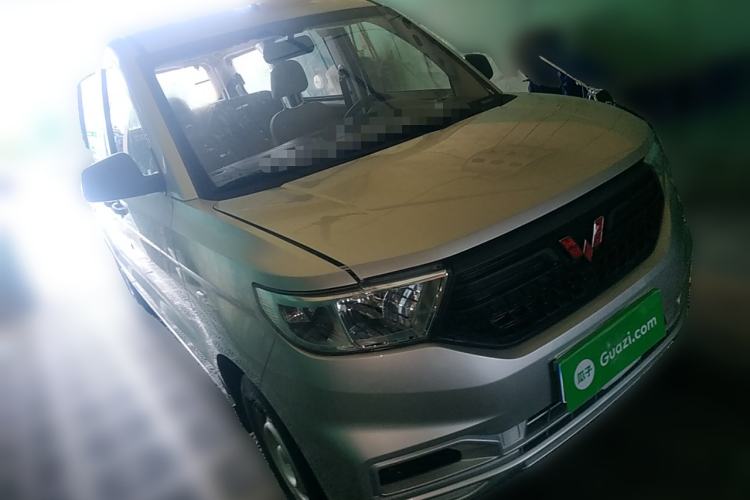 Used Wuling Hongguang V 2022 1.5L Jingqu Edition Electric-Assist LAR