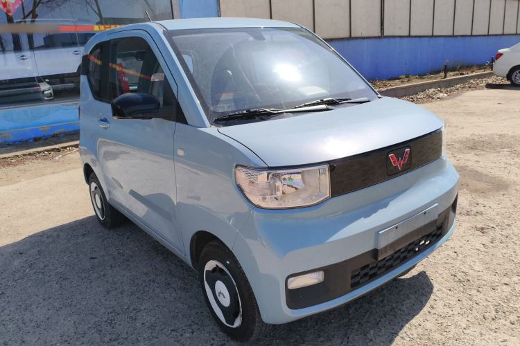 Used Wuling Hongguang MINIEV 2022 Easy Version Lithium Iron Phosphate Front Right 45 Deg