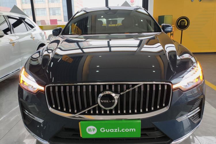 Used Volvo XC60 2025 B5 4x4 Smart Luxury Edition
