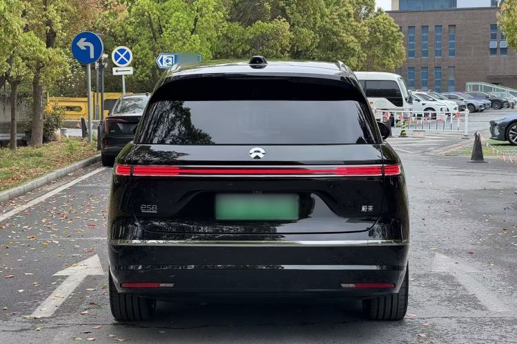 Used Nio ES8 2026 Model 6-seat Executive Signature Edition Exterior 3