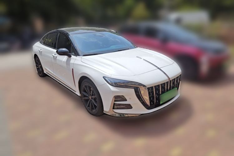 Used Hongqi H6 2024 2.0T ZhiShang Version Front Right 45 Deg