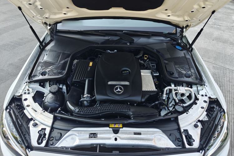 Used Mercedes-Benz C-Class 2017 Restyled C 200 Sport Edition Interior 7