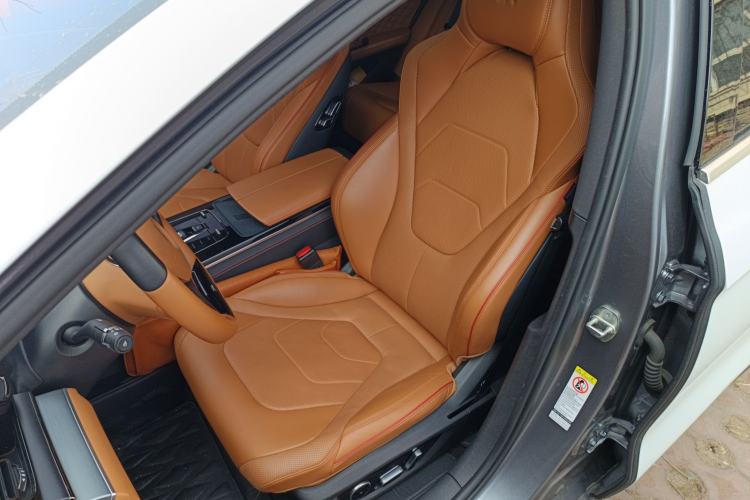 Used BYD Han 2022 EV Genesis Edition 715KM Front-Wheel-Drive Prestige Model