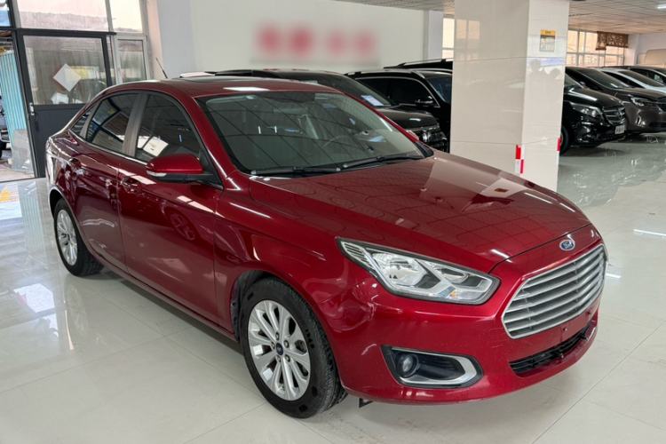 Used Ford Escort 2015 1.5L Automatic Fashion Model