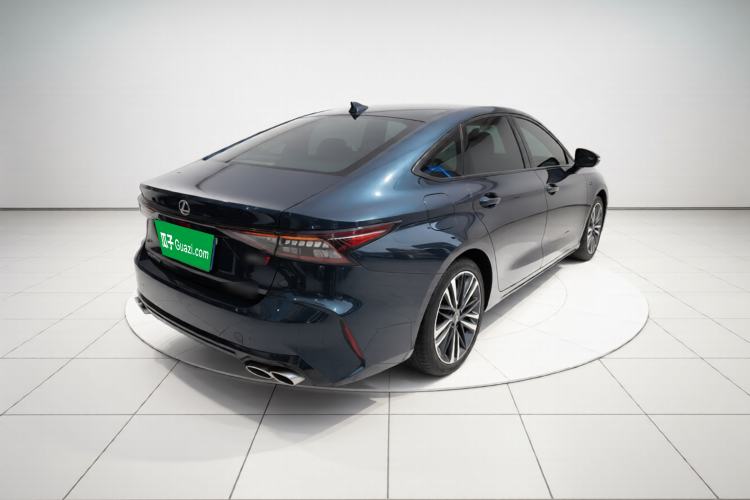 Used Chery Arrizo 8 2023 High-Performance Edition 2.0T DCT Powerfully Equipped
