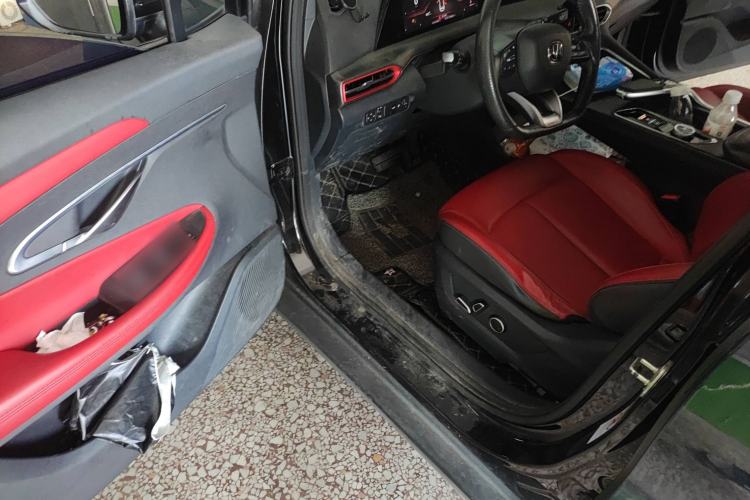 Used CHANGAN UNI-T 2020 1.5T Flagship Version
