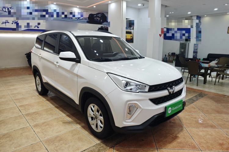 Used Wuling Hongguang S3 2019 1.5L Manual Comfort Model China VI Standard
