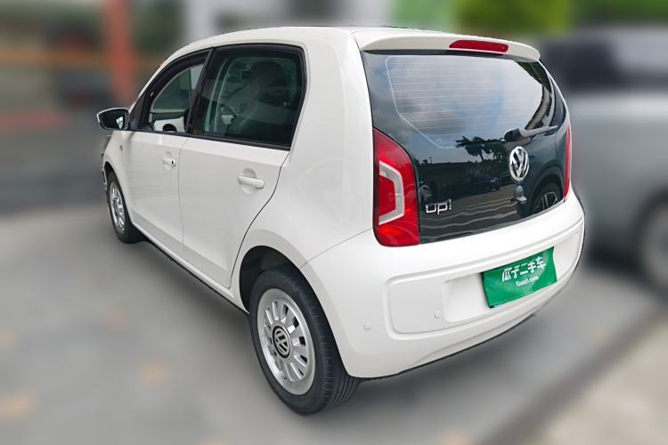 Used Volkswagen up! 2015 1.0L move up! Rear Left 45 Deg