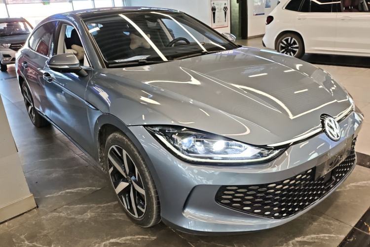 Used Volkswagen Lamando 2022 Lavida L 280TSI DSG Cool & Spicy Edition
