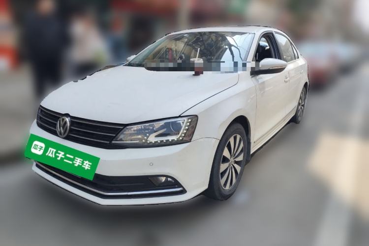 Used Volkswagen Sagitar 2015 230TSI Automatic Luxury Model