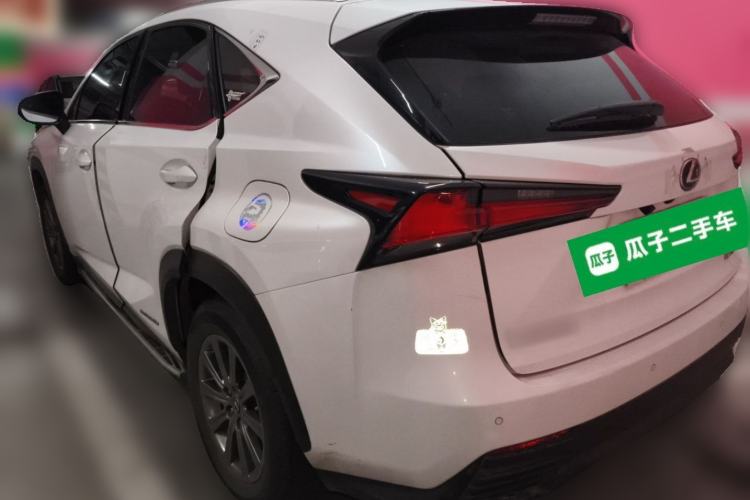 Used Lexus NX 2018 300h Front-Wheel-Drive FENGSHANG Version China V Emission Standard
