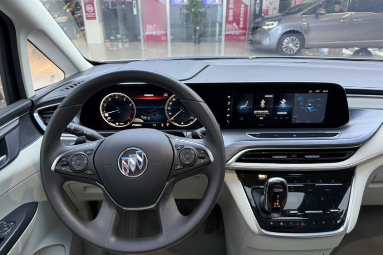 Used Buick GL8 2023 ES Lu Zun Comfort Model Interior 5