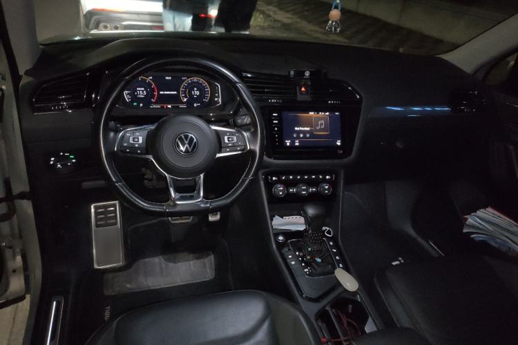 Used Volkswagen Tiguan L 2021 330TSI Automatic Two-Wheel Drive R-Line Enhanced Edition
