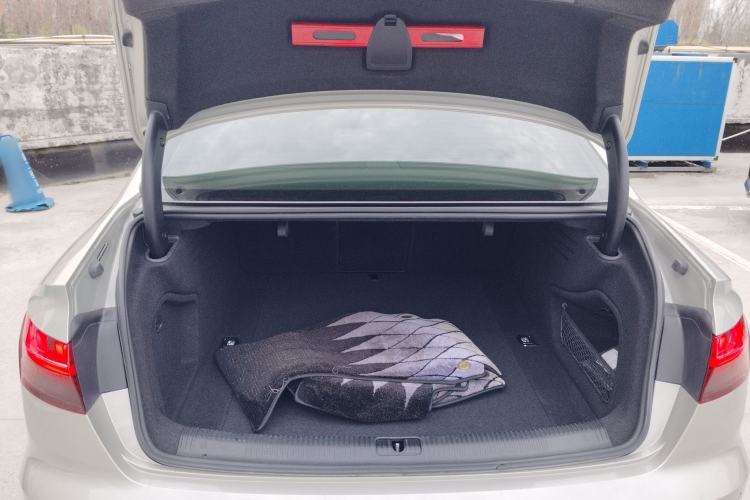 Used Audi A4L 2023 40 TFSI Fashion Dynamic Model
