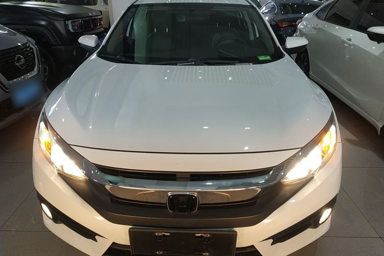 Used Honda Civic 2016 220TURBO CVT Luxury Edition
