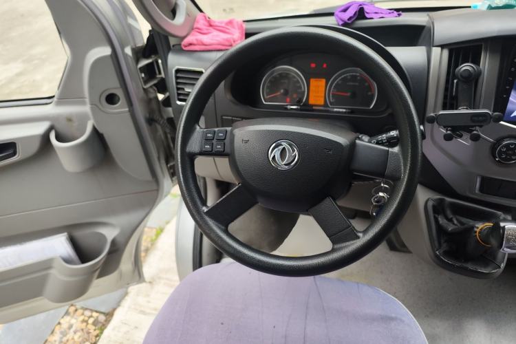 Used Dongfeng Yufeng P16 
