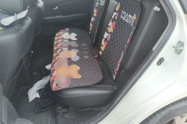 Used BYD S6 2014 2.0L Manual Luxury 5-Seater Left Rear Seat