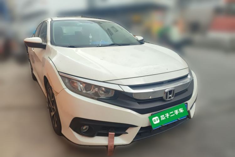 Used Honda Civic 2016 220TURBO CVT Luxury Edition
