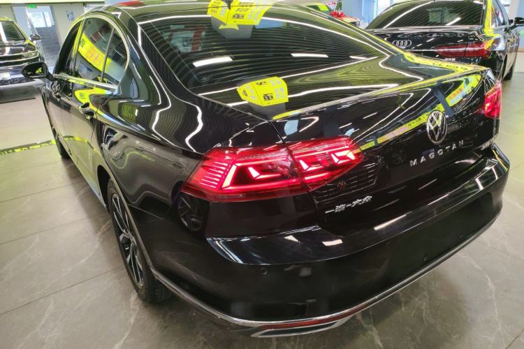Used Volkswagen Magotan 2020 330TSI DSG Leading Model Exterior 2