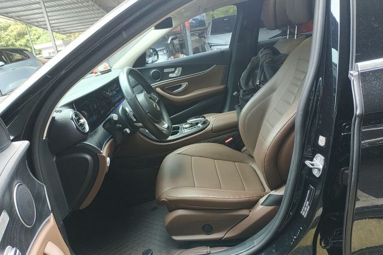 Used Mercedes-Benz E-Class 2018 Restyled E 300 L Sporty and Stylish Edition Left Front Seat