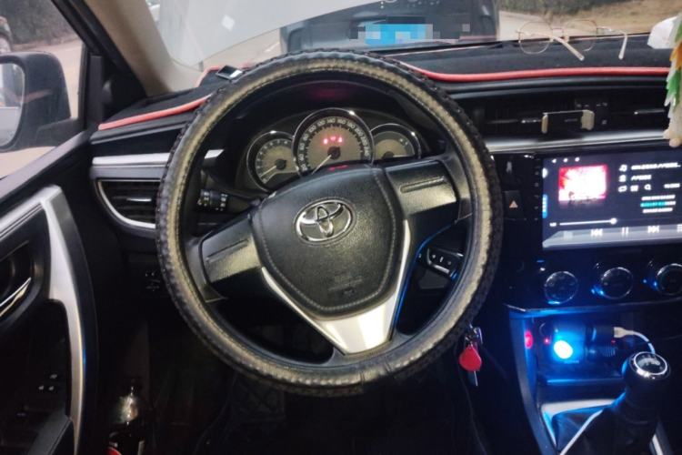 Used Toyota Corolla 2014 1.6L Manual GL