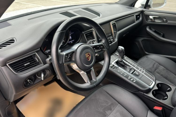 Used Porsche Macan 2017 Macan 2.0T

