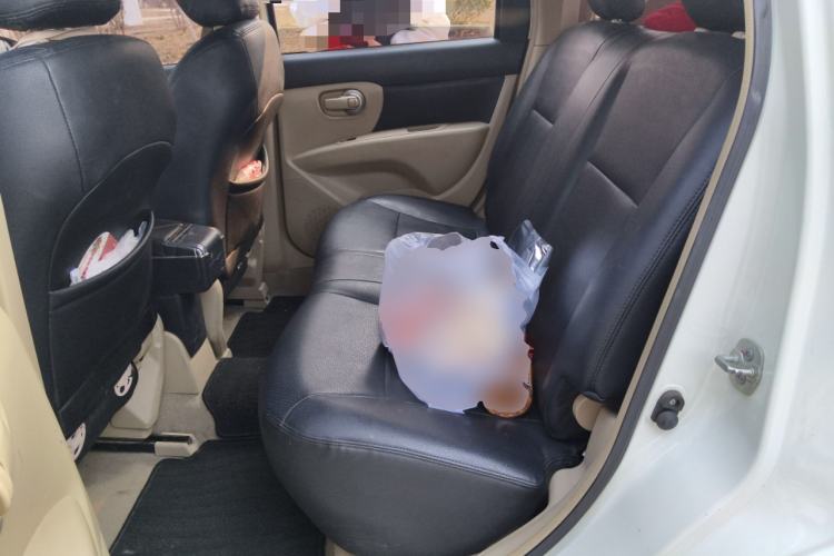 Used Nissan Livina 2015 1.6XE CVT Comfort Connect Edition
