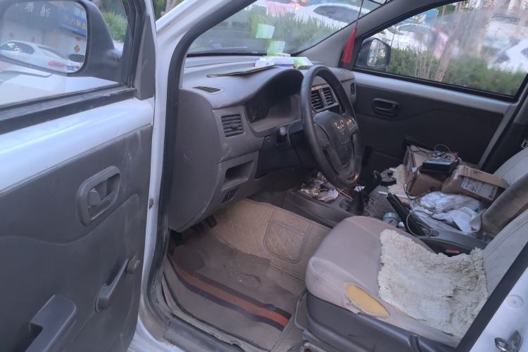 Used Wuling Rongguang V 2015 1.2L Practical Model Driver Seat