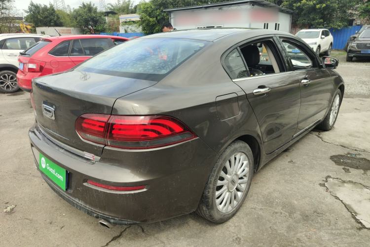 Used Qoros 3 2016 Sedan 1.6T Automatic ZhiZhen Model