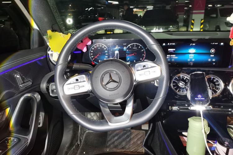 Used Mercedes-Benz A-Class 2022 Revised Version A 200 L Sport Sedan Fashionable Style Steering Wheel