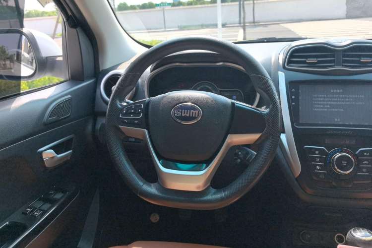 Used SWM X3 2018 1.5L Manual Value Edition
