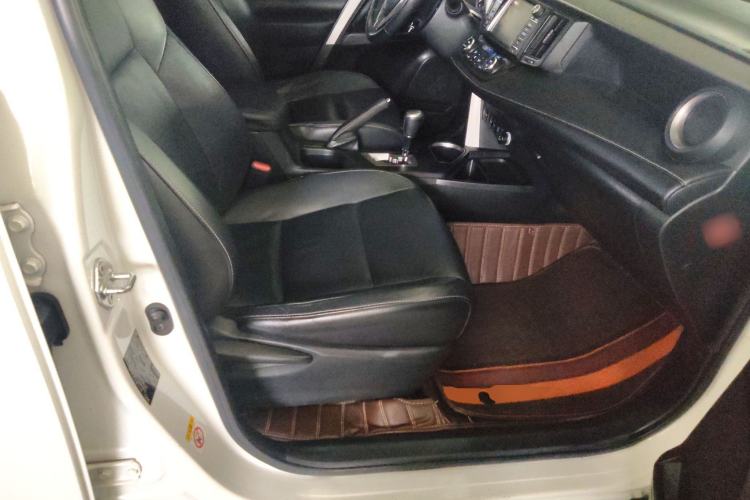 Used Toyota RAV4 2016 2.0L CVT Two-Wheel Drive Smart Edition China V Standard