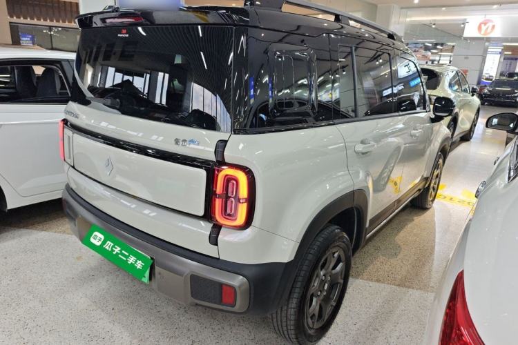 Used Baojun Spark EUV 2026 301km Flagship Edition Rear Right 45 Deg