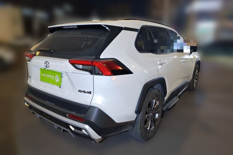 Used Toyota RAV4 2023 2.0L CVT Two-Wheel Drive Fashion Plus Edition Rear Right 45 Deg