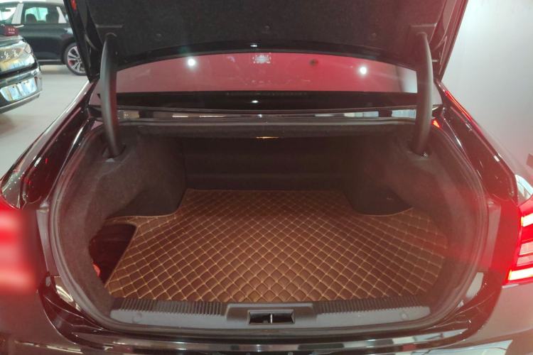 Used Hongqi H7 2018 2.0T Flagship Edition
