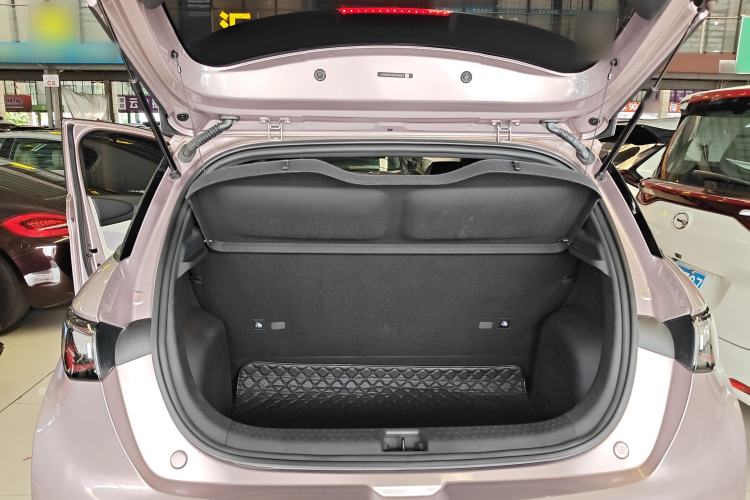 Used BYD Dolphin 2023 420 km Free Version
