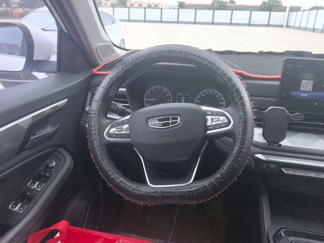 Geely Auto Vision X6 2021 PRO 1.4T Manual Luxury Model - Premium — снимка 10