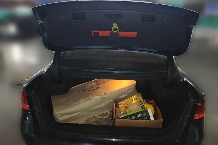 Used Geely Auto Emgrand GT 2017 2.4L Zunya Model Trunk